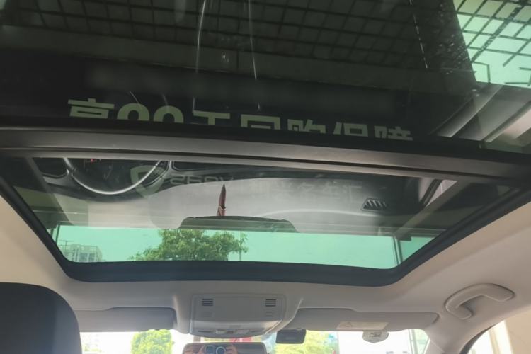 Used Volkswagen T-ROC 2020 230TSI DSG Two-Wheel Drive Advanced Version Headliner