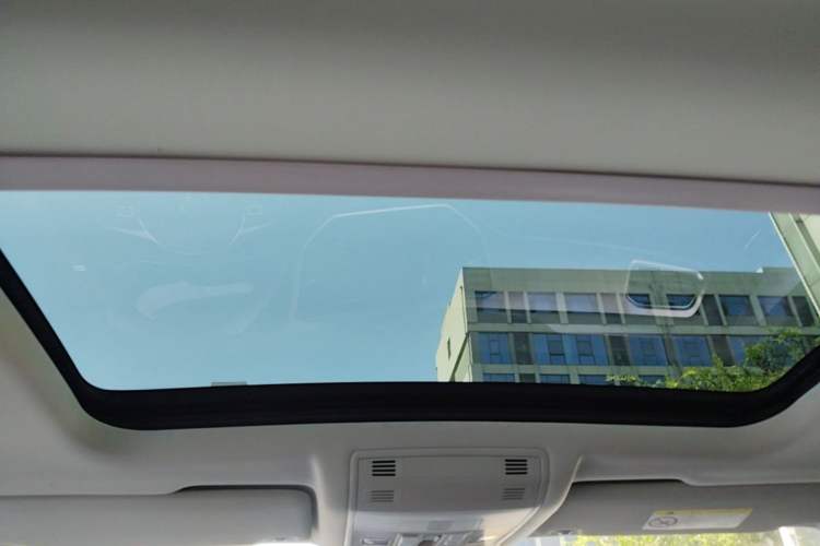 Used Volkswagen T-ROC 2020 230TSI DSG Two-Wheel Drive Advanced Version Headliner