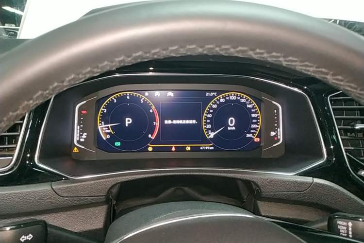 Used Volkswagen T-ROC 2020 280TSI DSG Two-Wheel Drive Comfort Version Instrument Cluster
