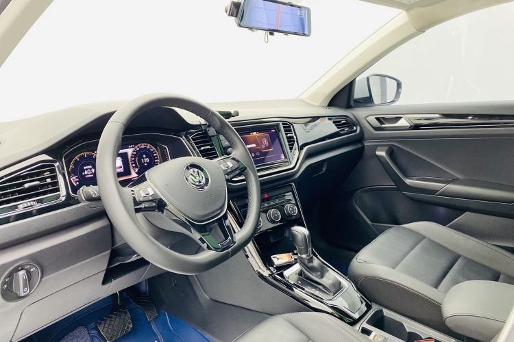Used Volkswagen T-ROC 2020 280TSI DSG Two-Wheel Drive Comfort Version Interior 1