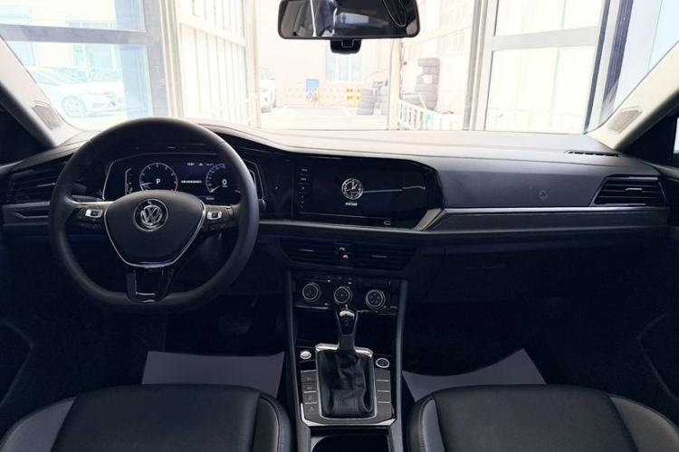 Used Volkswagen T-ROC 2020 280TSI DSG Two-Wheel Drive Comfort Version Interior 1