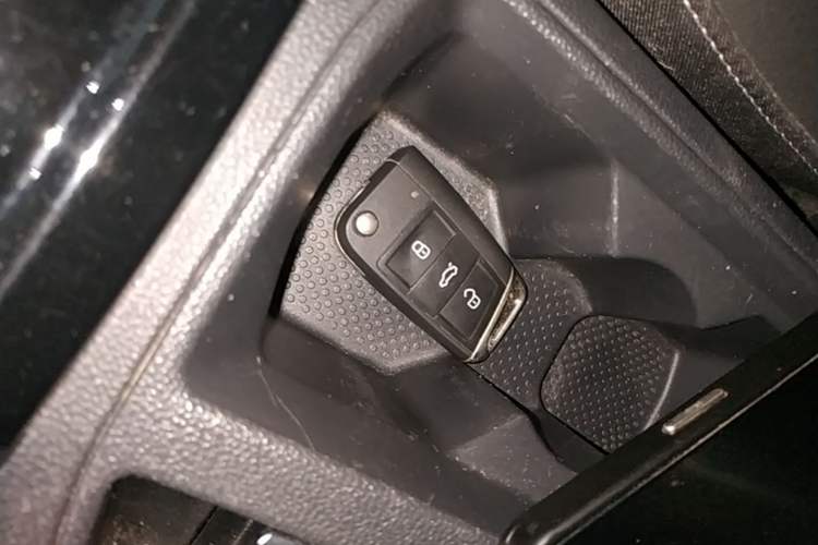 Used Volkswagen T-ROC 2020 280TSI DSG Two-Wheel Drive Comfort Version Interior 1