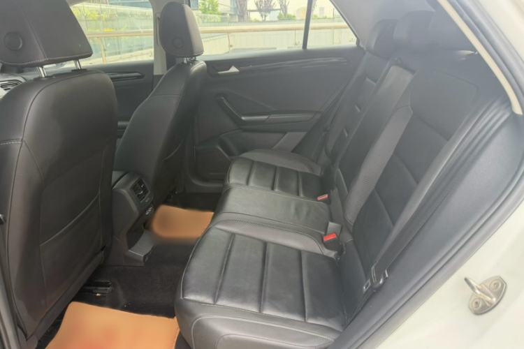 Used Volkswagen T-ROC 2020 280TSI DSG Two-Wheel Drive Comfort Version Interior 4