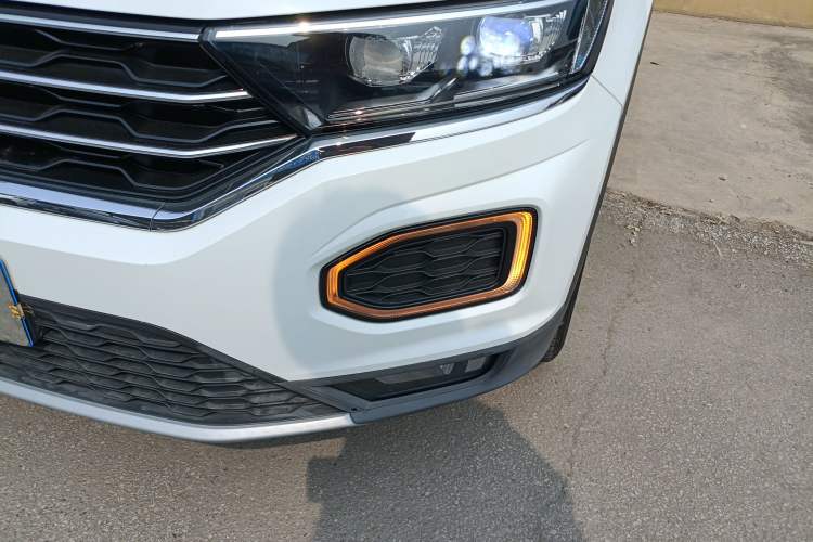 Used Volkswagen T-ROC 2020 230TSI DSG Two-Wheel Drive Advanced Version Left Front Headlight