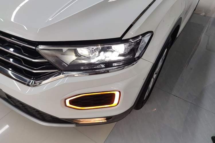Used Volkswagen T-ROC 2020 230TSI DSG Two-Wheel Drive Advanced Version Left Front Headlight