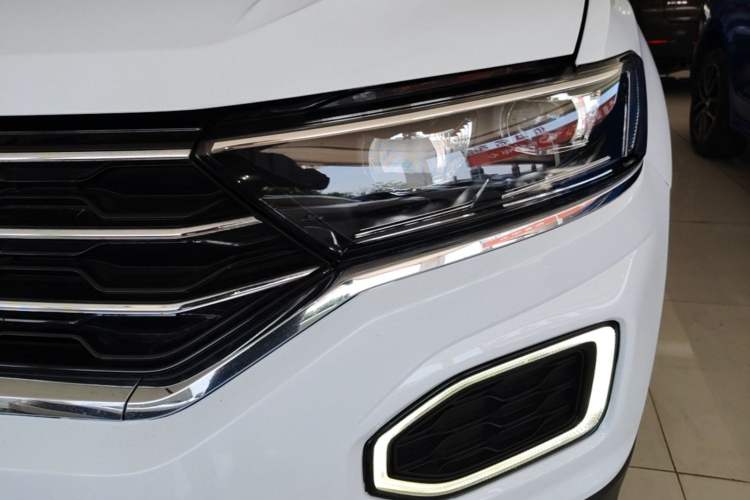 Used Volkswagen T-ROC 2020 280TSI DSG Two-Wheel Drive Comfort Version Left Front Headlight