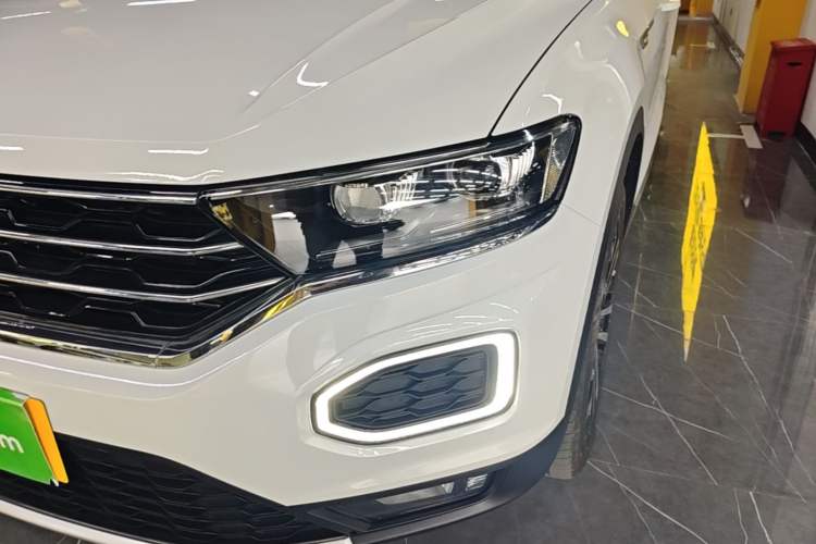 Used Volkswagen T-ROC 2020 280TSI DSG Two-Wheel Drive Comfort Version Left Front Headlight