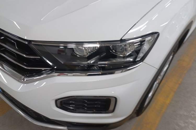 Used Volkswagen T-ROC 2020 230TSI DSG Two-Wheel Drive Advanced Version Left Front Headlight