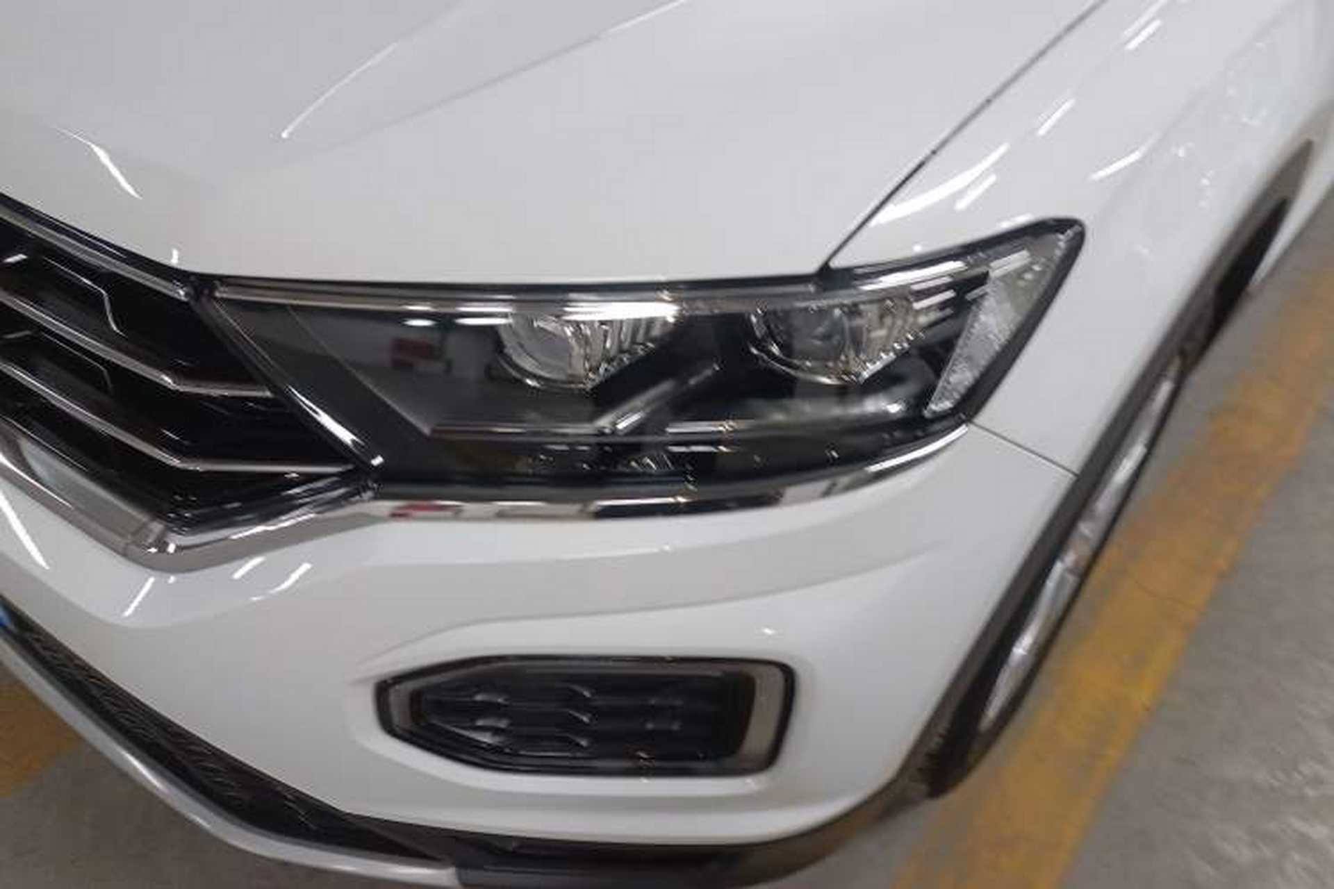 Used Volkswagen T-ROC 2020 230TSI DSG Two-Wheel Drive Advanced Version Left Front Headlight