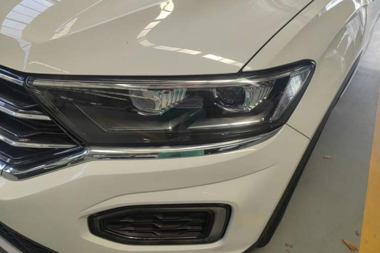 Used Volkswagen T-ROC 2020 230TSI DSG Two-Wheel Drive Advanced Version Left Front Headlight