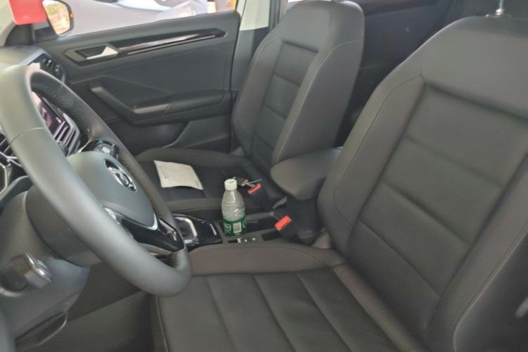 Used Volkswagen T-ROC 2020 280TSI DSG Two-Wheel Drive Comfort Version Left Front Seat