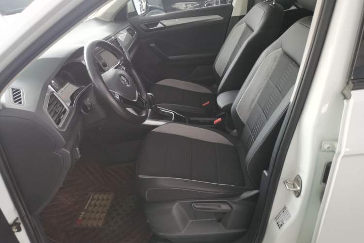 Used Volkswagen T-ROC 2020 280TSI DSG Two-Wheel Drive Advanced Version Left Front Seat