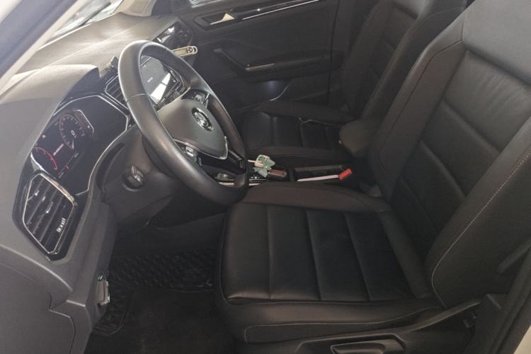 Used Volkswagen T-ROC 2020 280TSI DSG Two-Wheel Drive Comfort Version Left Front Seat