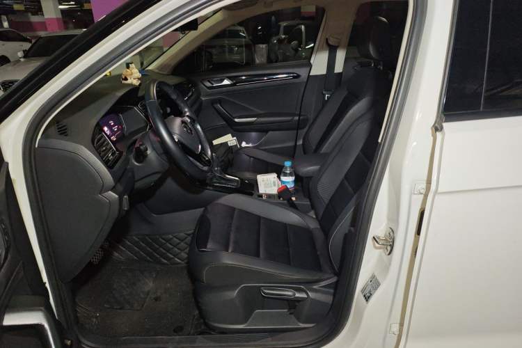 Used Volkswagen T-ROC 2020 280TSI DSG Two-Wheel Drive Comfort Version Left Front Seat