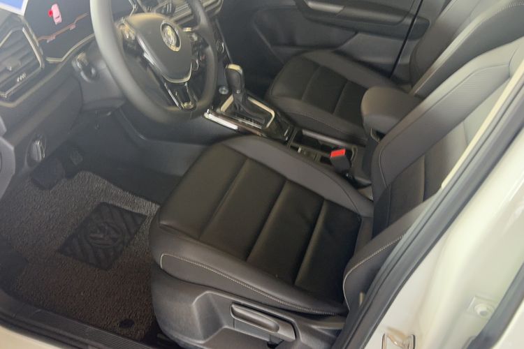 Used Volkswagen T-ROC 2020 280TSI DSG Two-Wheel Drive Comfort Version Left Front Seat