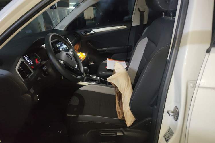 Used Volkswagen T-ROC 2020 280TSI DSG Two-Wheel Drive Advanced Version Left Front Seat
