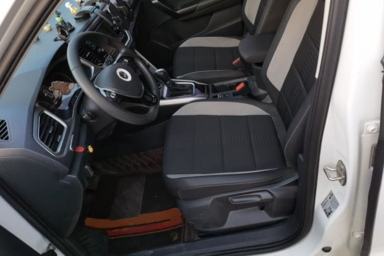 Used Volkswagen T-ROC 2020 230TSI DSG Two-Wheel Drive Advanced Version Left Front Seat