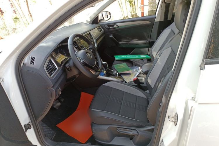 Used Volkswagen T-ROC 2020 230TSI DSG Two-Wheel Drive Advanced Version Left Front Seat
