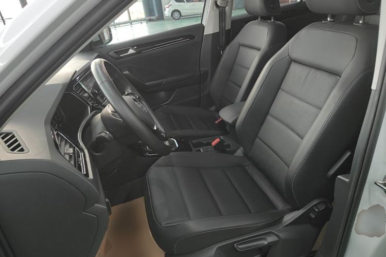 Used Volkswagen T-ROC 2020 280TSI DSG Two-Wheel Drive Comfort Version Left Front Seat