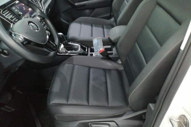 Used Volkswagen T-ROC 2020 280TSI DSG Two-Wheel Drive Comfort Version Left Front Seat