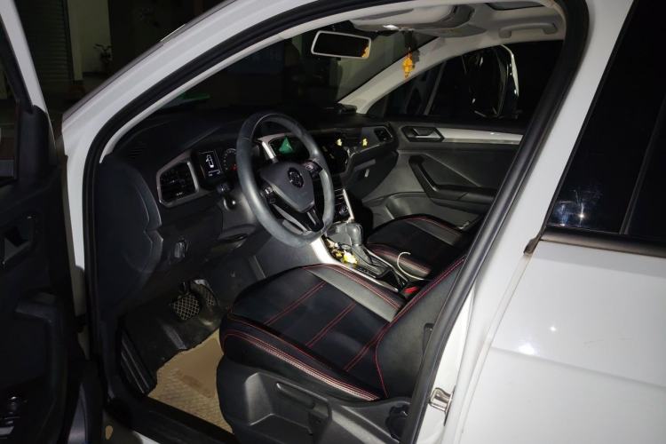 Used Volkswagen T-ROC 2020 230TSI DSG Two-Wheel Drive Advanced Version Left Front Seat