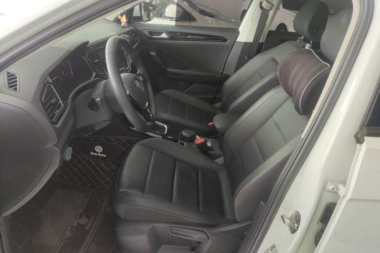 Used Volkswagen T-ROC 2020 280TSI DSG Two-Wheel Drive Comfort Version Left Front Seat