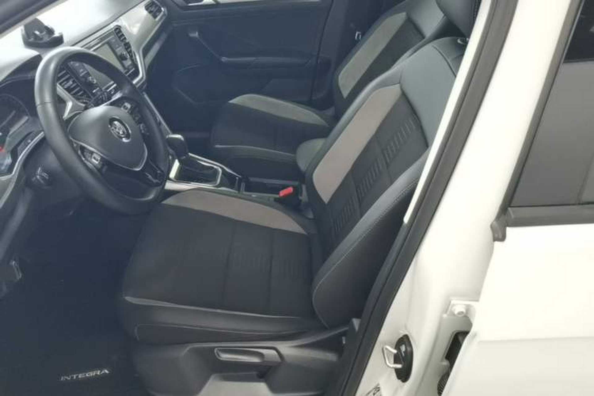 Used Volkswagen T-ROC 2020 230TSI DSG Two-Wheel Drive Advanced Version Left Front Seat