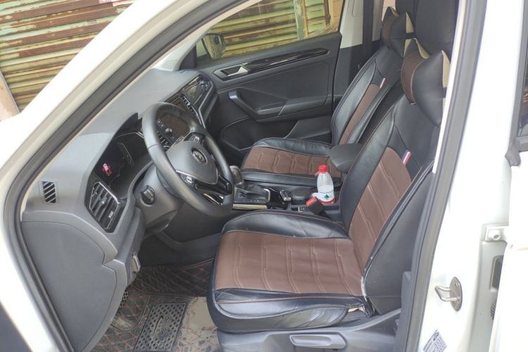 Used Volkswagen T-ROC 2020 280TSI DSG Two-Wheel Drive Comfort Version Left Front Seat