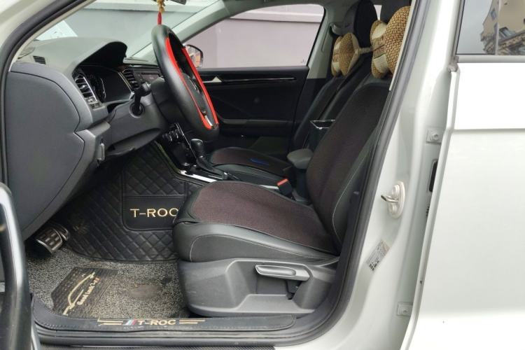 Used Volkswagen T-ROC 2020 280TSI DSG Two-Wheel Drive Comfort Version Left Front Seat