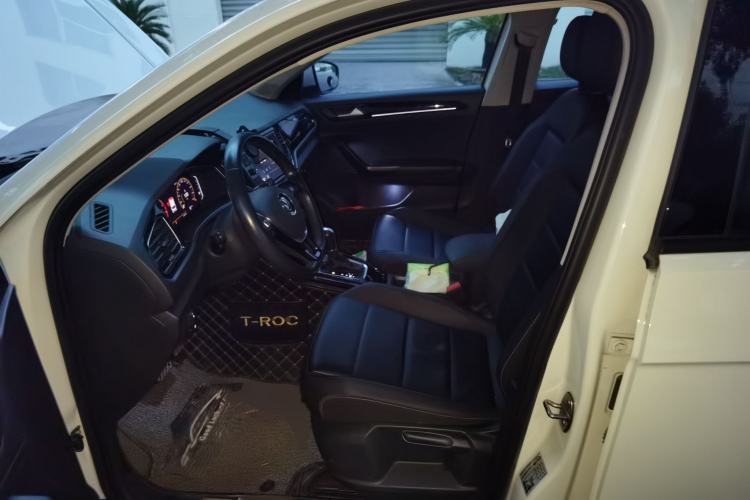Used Volkswagen T-ROC 2020 280TSI DSG Two-Wheel Drive Comfort Version Left Front Seat