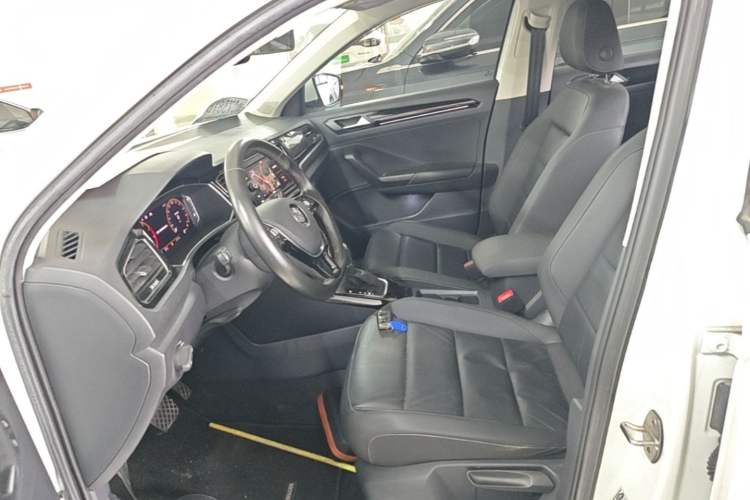 Used Volkswagen T-ROC 2020 280TSI DSG Two-Wheel Drive Comfort Version Left Front Seat