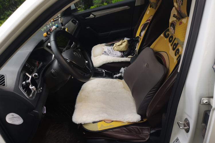 Used Volkswagen T-ROC 2020 280TSI DSG Two-Wheel Drive Advanced Version Left Front Seat