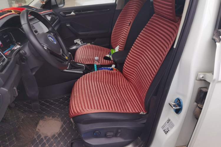 Used Volkswagen T-ROC 2020 280TSI DSG Two-Wheel Drive Comfort Version Left Front Seat