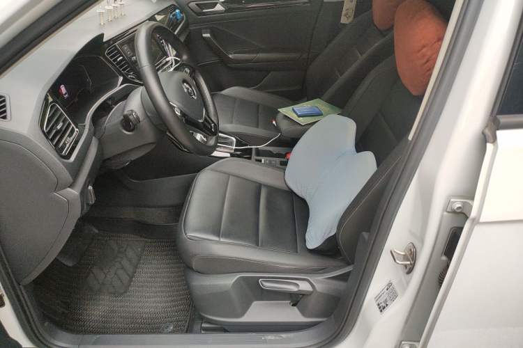 Used Volkswagen T-ROC 2020 280TSI DSG Two-Wheel Drive Comfort Version Left Front Seat