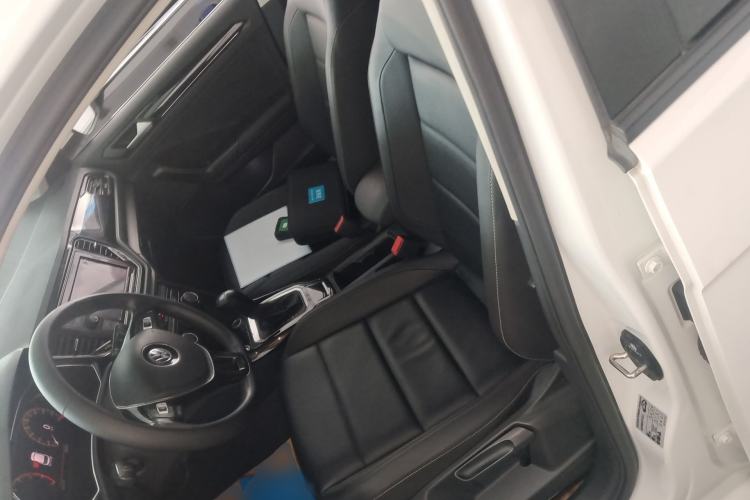 Used Volkswagen T-ROC 2020 280TSI DSG Two-Wheel Drive Comfort Version Left Front Seat