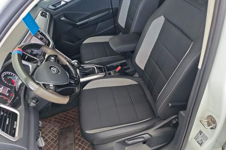 Used Volkswagen T-ROC 2020 280TSI DSG Two-Wheel-Drive Elite Version Left Front Seat