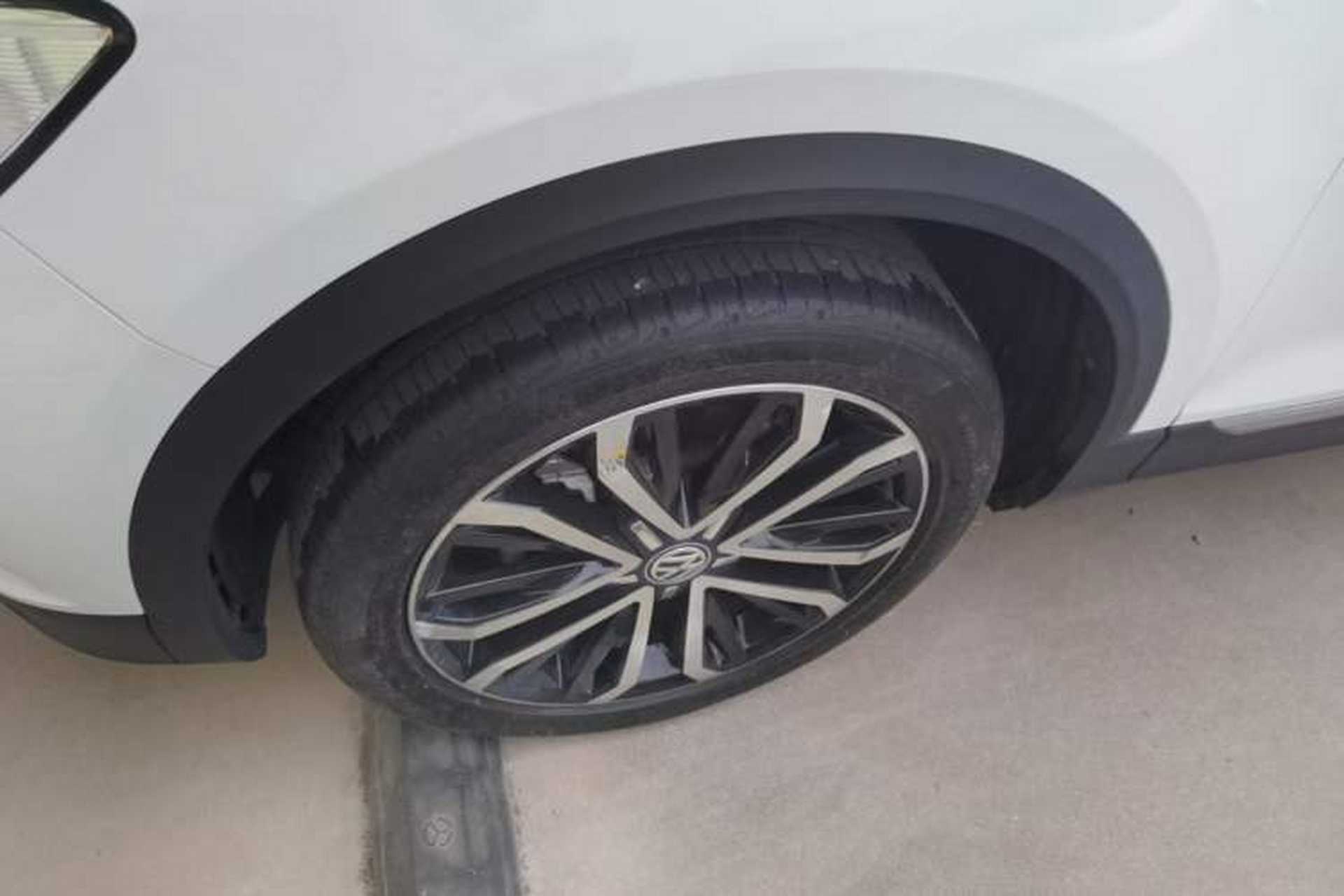 Used Volkswagen T-ROC 2020 280TSI DSG Two-Wheel Drive Comfort Version Left Front Wheel Hub