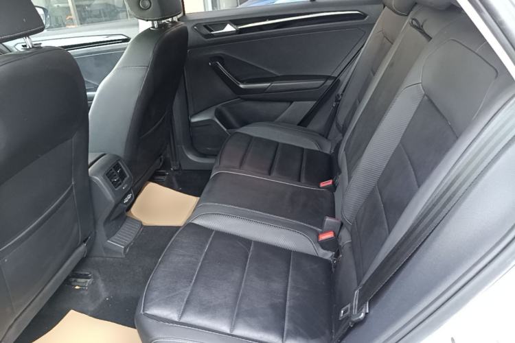 Used Volkswagen T-ROC 2020 280TSI DSG Two-Wheel Drive Comfort Version Left Rear Seat