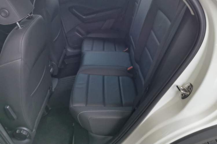Used Volkswagen T-ROC 2020 280TSI DSG Two-Wheel Drive Comfort Version Left Rear Seat