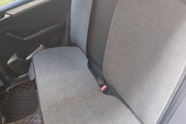 Used Volkswagen T-ROC 2020 230TSI DSG Two-Wheel Drive Advanced Version Left Rear Seat