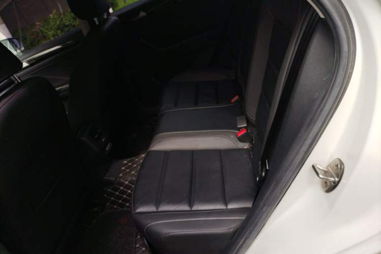 Used Volkswagen T-ROC 2020 280TSI DSG Two-Wheel Drive Comfort Version Left Rear Seat
