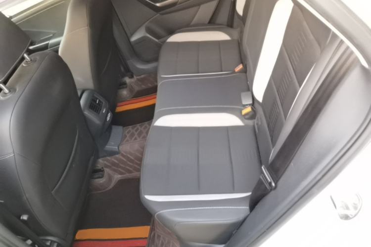 Used Volkswagen T-ROC 2020 230TSI DSG Two-Wheel Drive Advanced Version Left Rear Seat
