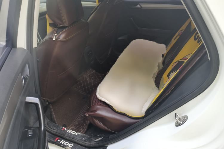 Used Volkswagen T-ROC 2020 280TSI DSG Two-Wheel Drive Advanced Version Left Rear Seat