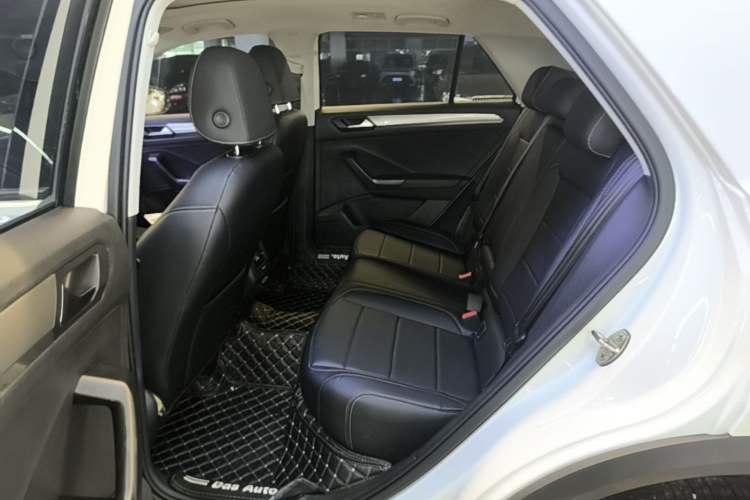 Used Volkswagen T-ROC 2020 230TSI DSG Two-Wheel Drive Advanced Version Left Rear Seat