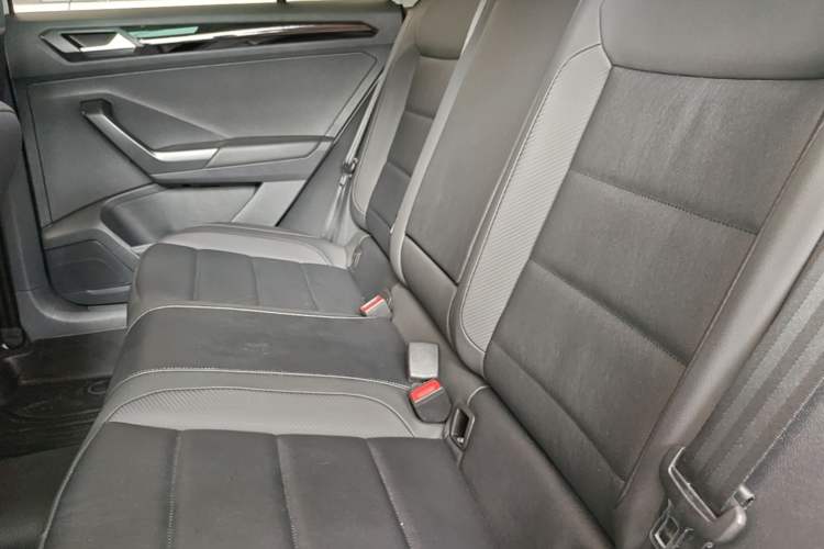 Used Volkswagen T-ROC 2020 280TSI DSG Two-Wheel Drive Comfort Version Left Rear Seat