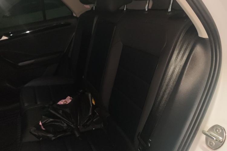 Used Volkswagen T-ROC 2020 280TSI DSG Two-Wheel Drive Comfort Version Left Rear Seat