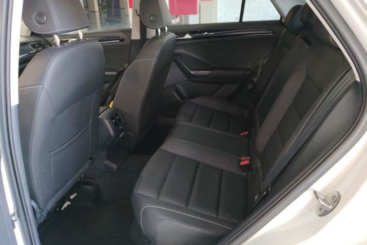 Used Volkswagen T-ROC 2020 280TSI DSG Two-Wheel Drive Comfort Version Left Rear Seat