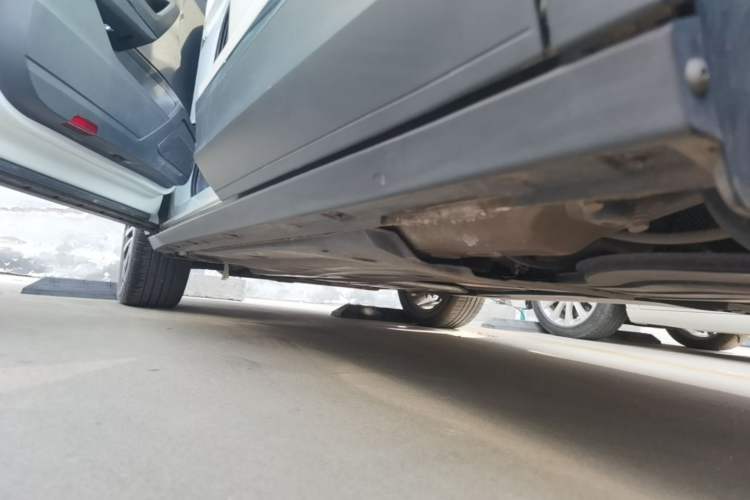 Used Volkswagen T-ROC 2020 280TSI DSG Two-Wheel Drive Comfort Version Left Side Sill