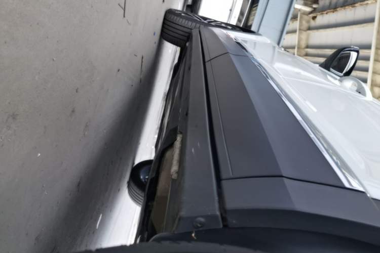 Used Volkswagen T-ROC 2020 280TSI DSG Two-Wheel Drive Comfort Version Left Side Sill