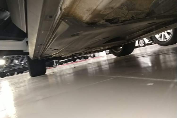 Used Volkswagen T-ROC 2020 230TSI DSG Two-Wheel Drive Advanced Version Left Side Sill